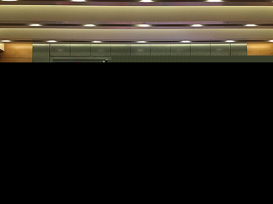 小間距LED屏打造商務(wù)溝通新體驗(yàn) —— 齊普光電助力九天集團(tuán)高端會(huì)議室升級(jí)解析